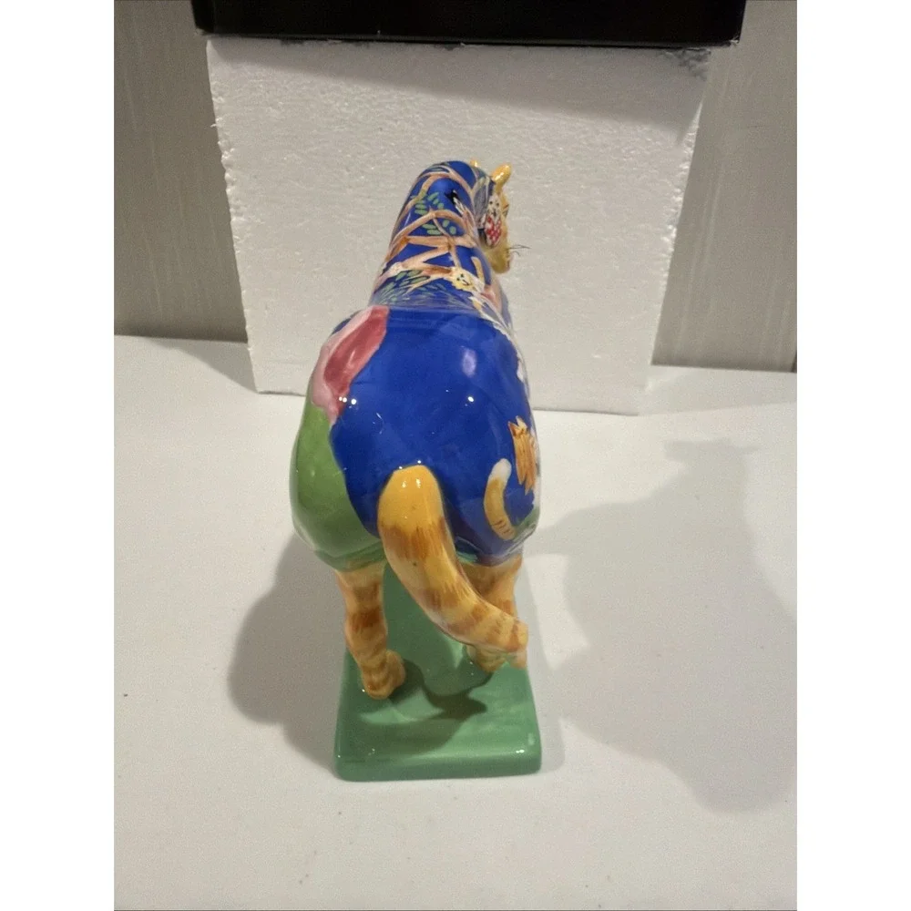 Vtg Trail Of Painted Ponies Kitty Cat's Ball 1E/0059 Elizabeth Lewis Scott 2004